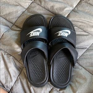Nike Benassi Duo Ultra Slides